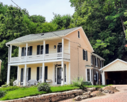 201 South Bench Street