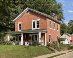 502 Dewey Avenue