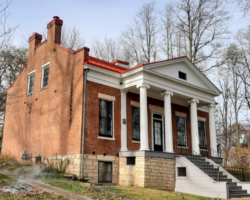 807 South Bench Street